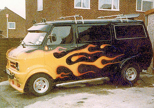 Bedford CF V8 Custom Van 1986